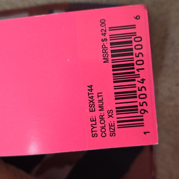 NWT Betsey Johnson Performance Multi-Colored Design Print Sportsbra/Crop Top - Picture 3 of 9